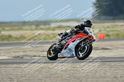 media/Apr-18-2025-TrackDaz (Fri) [[45f5874c44]]/B Group/Session 2 (Turn 7)/
